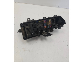 Блок предохранителей  9494210   Volvo XC90    