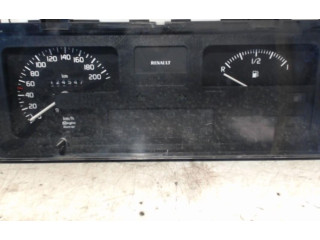 Панель приборов 7700423047, 7700423047   Renault Clio I       