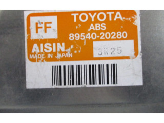 Řídící jednotka    Toyota Carina T190 1994