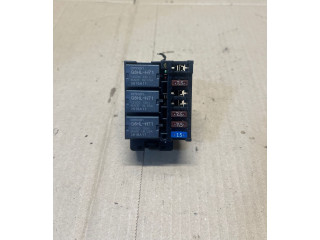 Блок предохранителей    Honda HR-V    