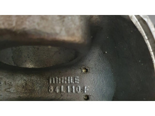 Píst 84L1104 BMW 5 F10 F11 pro naftový motor 3.0