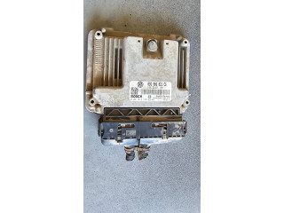 Řídící jednotka 03G906021CG, 1039S12044 Volkswagen Caddy 2009