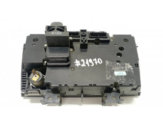 Блок управления климат-контролем 8682930, 02W08E Volvo S60