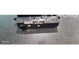 Дисплей 94892 Mitsubishi Carisma