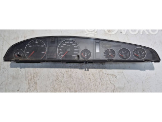 Панель приборов 88311219   Audi A6 S6 C4 4A       