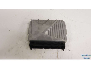 Блок управления впрыском 8601825   Volvo S70  V70  V70 XC