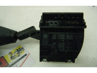 Ручка стеклоочистителей Renault Clio I