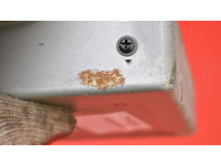 Řídící jednotka L32718881E, L32718881E Mazda 626 2002