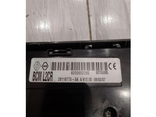 Блок комфорта 8200652285A Renault Clio III