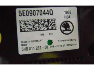 Блок управления климат-контролем 5E0907044Q, 5HB01128260   Skoda Octavia Mk3 (5E)