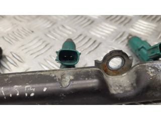 Топливная рампа    Toyota Prius (NHW20) 1.5 