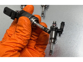 Комплект форсунок 04E906036AD, 04E906036AD Skoda Octavia Mk3 (5E)