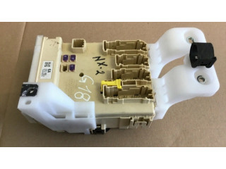 Блок предохранителей 8922178010, 8273078010 Lexus NX