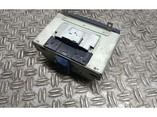 Дисплей       Volvo XC90