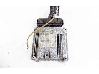 Řídící jednotka 04L906021B Audi A6 S6 C7 4G 2017