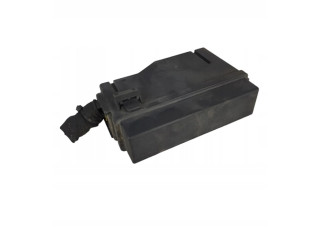 Блок предохранителей 12788777   Cadillac BLS    