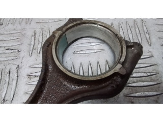 Поршень Kolben mit Pleuel 04ER Volkswagen Jetta USA