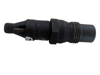 Форсунка 068130201B Volvo 940