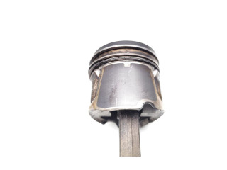 Píst M9R630, M9R692 Opel Vivaro M9R630;M9R692;M9R780;M9R788