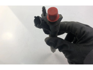 Форсунка 31303238    Volvo V60   