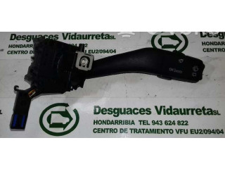 Ручка стеклоочистителей 1K0953519A   Audi A3 S3 8P