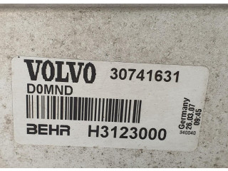 Интеркулер 30741631 Volvo C70