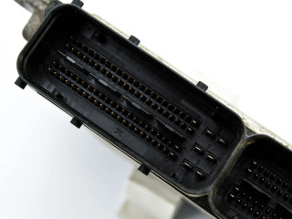 Řídící jednotka 39113-27710, 0281013570 KIA Ceed 2007