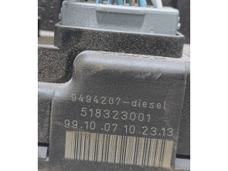 Блок предохранителей  9494207, 518323001   Volvo V70    