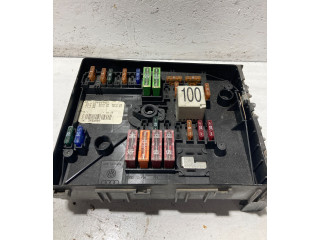 Блок предохранителей 1K0937125A, 017183071   Volkswagen Jetta V    