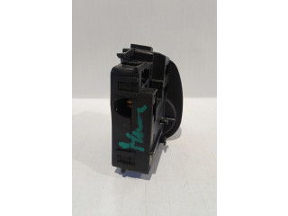 Включатель скорости стеклоочистителей 88103009, 0203080647   Renault Clio III