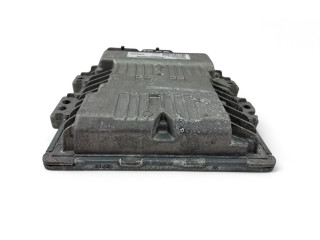 Блок управления двигателем Блок управления 31355792   Volvo V70