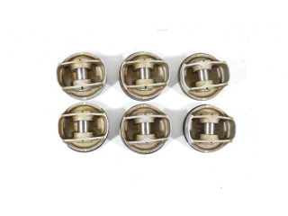 Píst 99610391574, 99610391573   Porsche 911 996    M96.70 