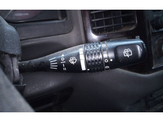 Ручка стеклоочистителей Mitsubishi Montero