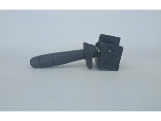 Включатель скорости стеклоочистителей 8200792587   Dacia Duster