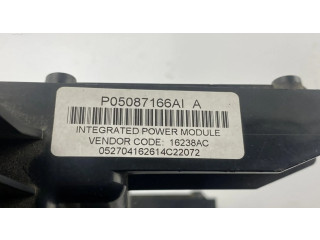 Блок предохранителей P05087166A Dodge Magnum