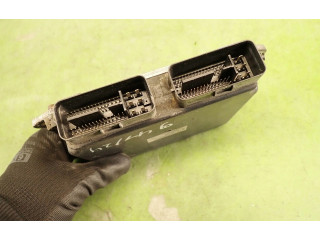 Блок управления двигателем Блок управления Mitsubishi Colt