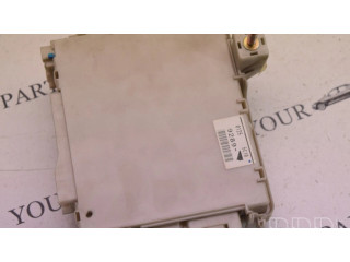 Pojistková skříňka 8267030230 Lexus GS 300 350 430 450H 2005