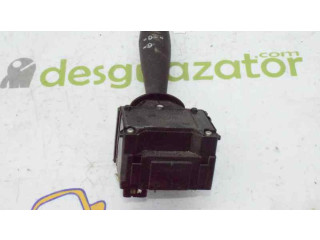 Ручка стеклоочистителей 8201168003, 681728631R   Dacia Sandero