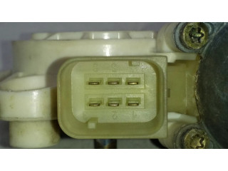 Передний двигатель механизма для подъема окон