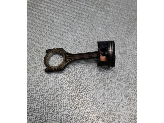  Поршень с шатуном    Audi A3 S3 8P  