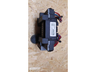 Блок предохранителей 9494343   Volvo S80