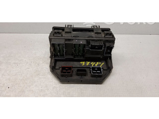 Блок предохранителей  68089320AD, WK032040I3   Jeep Grand Cherokee    