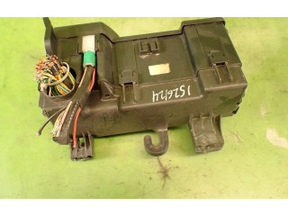 Блок предохранителей     Peugeot 107    