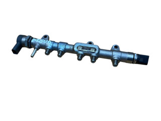 Vstřikovací lišta 8514154, 0445214315 BMW 3 F30 F35 F31 pro naftový motor 2.0