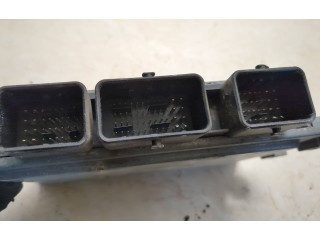 Блок управления двигателя 8200774747, 8200700695 Renault Twingo II