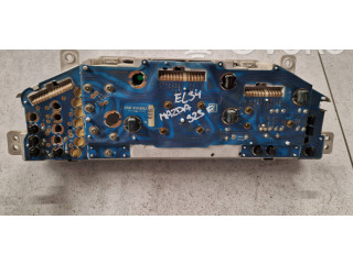 Панель приборов L6611669Z   Mazda 323 F       