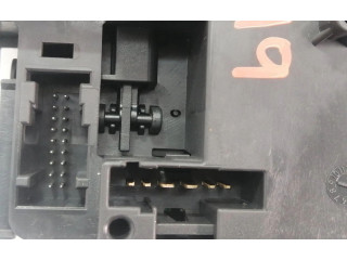 Переключатель дворников 88103003106 Renault Clio III