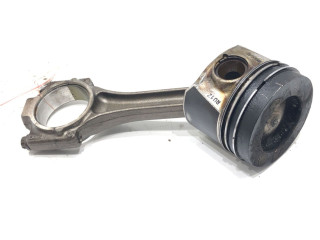 Поршень с шатуном    CXX   Volkswagen Golf VII