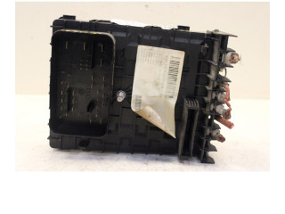   Pojistková skříňka 01718130, 017181281   Volkswagen Tiguan 2008