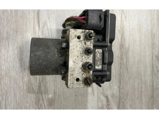 Jednotka ABS 6768686   BMW X5 E53 2005